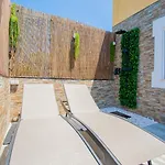 Bela Vista エストンバル